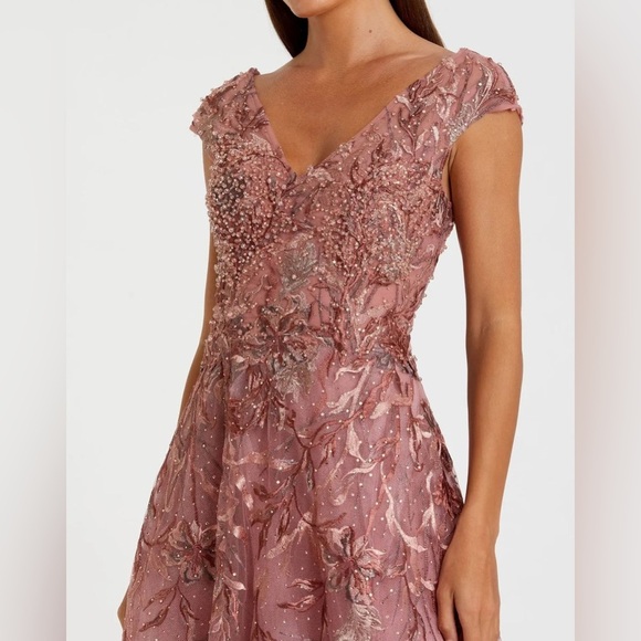 MAC DUGGAL NWT Pink Embroidered Illusion Cap Sleeve A Line Gown 4 - Picture 2 of 13